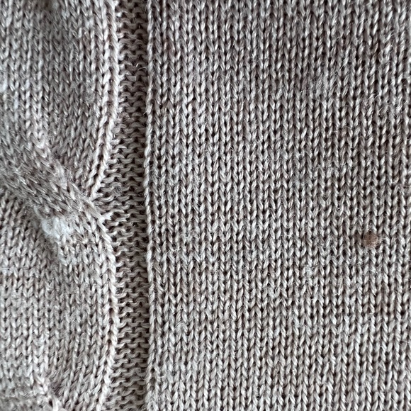 ALIA SWEATER SIZE MEDIUM - Picture 5 of 10